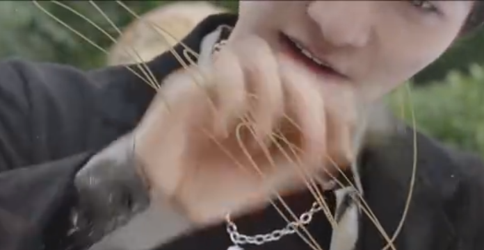 周深|有一种“签名”叫周深的签名，仅用一秒写完，但中国人都知道是他