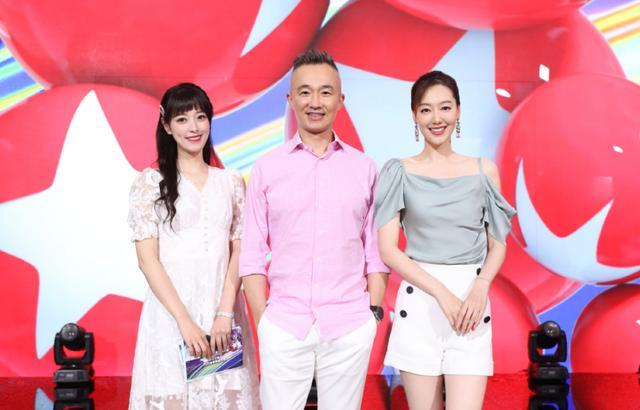 司雯嘉|11年主持经验，还拿别人的痛处玩梗，司雯嘉当真是主持界的泥石流