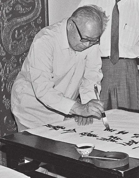 王世襄|田家青：“世好妍华，我耽拙朴”——记大玩儿家王世襄