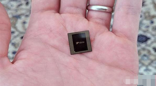 麒麟990有两款5g和4g差别大吗