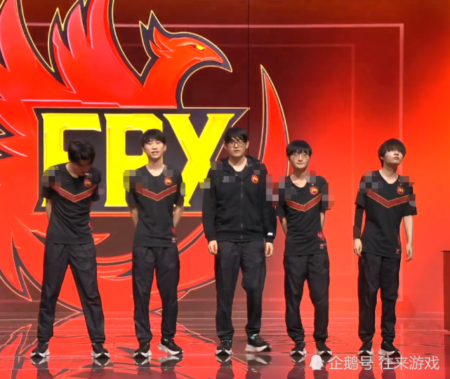 FPX终结连败！Doinb获两次MVP，拍了拍金贡后把C为留给了他