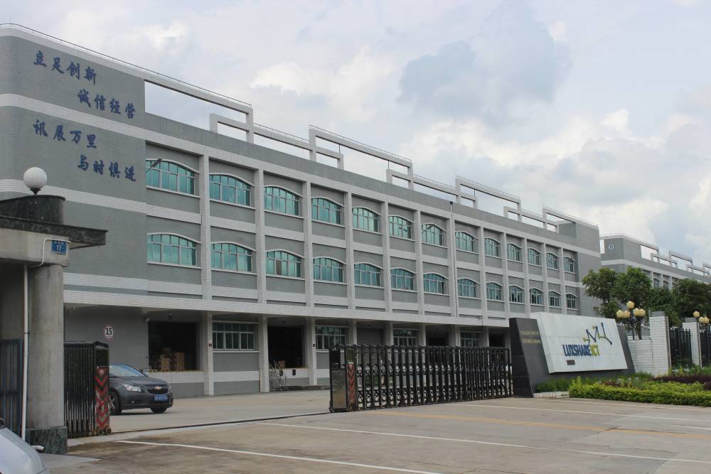 内地代工厂强强联合抢订单,苹果也有意扶持,富士康的危机来了