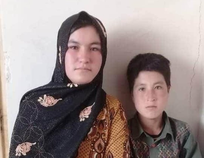 莒内|16岁少女目睹父母遭杀害 持AK-47击毙杀亲仇人