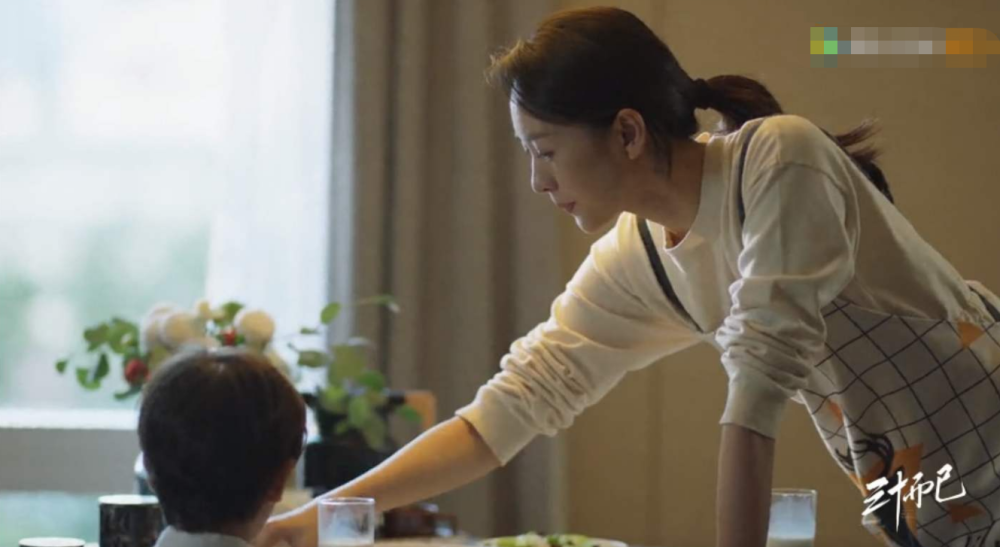 三十而已|《三十而已》：被称为当代女性典范的顾佳，你真的想变成她吗？