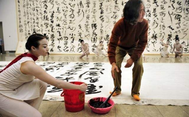 书法|艺术家花100万收藏的书法：一个字也不认识，比乱书还要乱