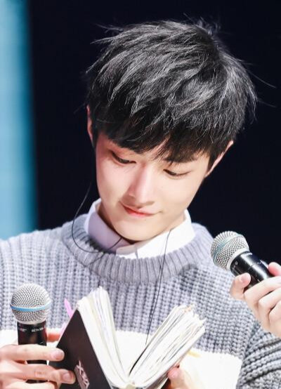 肖战|实至名归，肖战夺得2020最美偶像第一名，千万曝光将助力他的回归