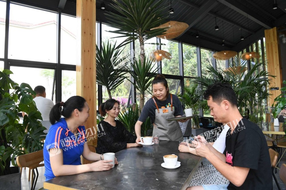 喜大普奔今天德阳这个小山村登上了人民日报