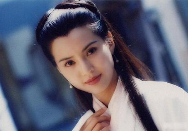 李若彤|“古装女神”李若彤早年少有的现代剧照，依然美出天际！