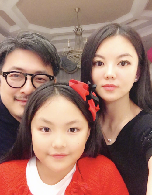 王诗龄|被李湘富养的王诗龄，一天花费超2W，如今一幅画被卖10W