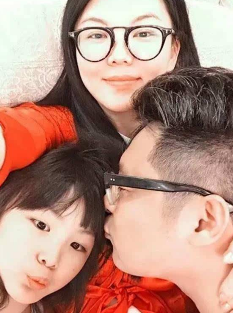 王诗龄|被李湘富养的王诗龄，一天花费超2W，如今一幅画被卖10W