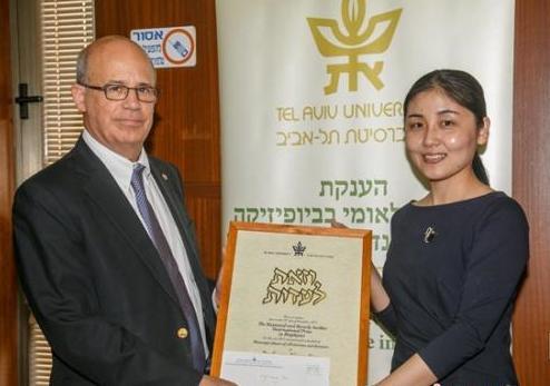 清华大学|清华最年轻的博导，37岁攻克世界生物难题，如今却成美国院士