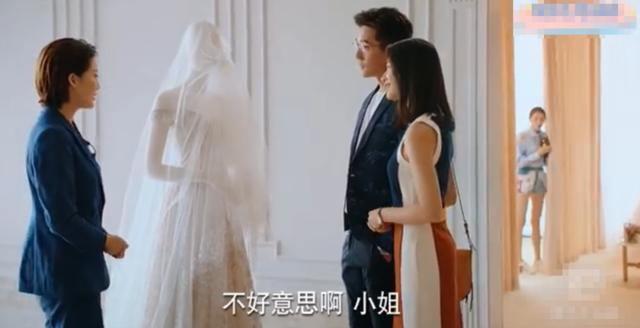 鞠婧祎|鞠婧祎人设又翻车？品牌方称礼服只为她定制，结果去年秦岚已穿过