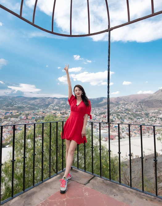 张雨绮|张雨绮的身材有多好？节目上穿“弹力衣”，确定不是卡戴珊亲姐？