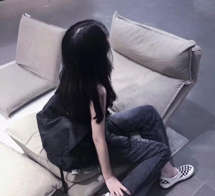 有人说用不露脸女头的都是小仙女