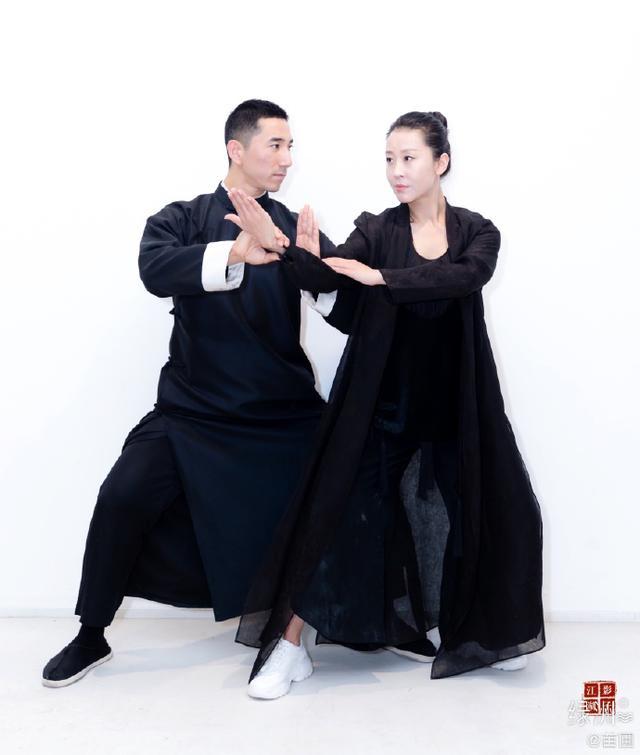 苗圃|苗圃嫁大19岁亿万富豪成贵妇，豪宅装修奢华，曾被送私人飞机