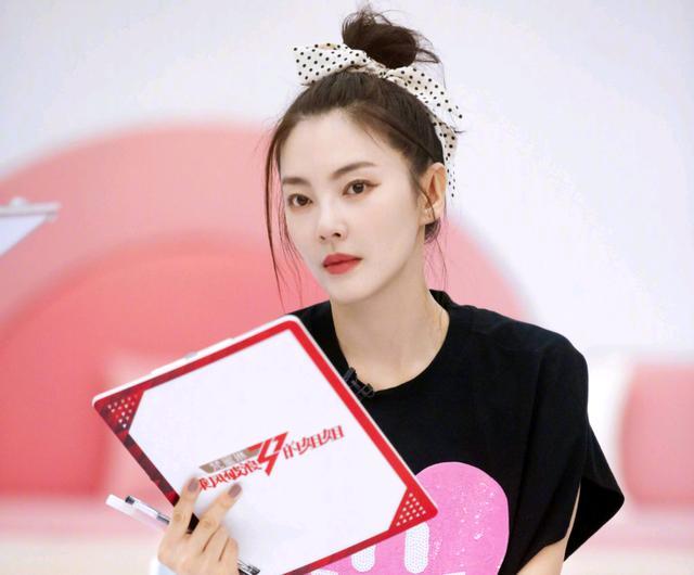 极创引力|yamy是“极创引力”最红的艺人，不捧反贬最终坏了谁名声？