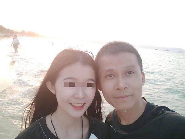 岑怡诺|成功学大师盯上量产神童生意，拜师费19.8万，幼童要给川普当教练