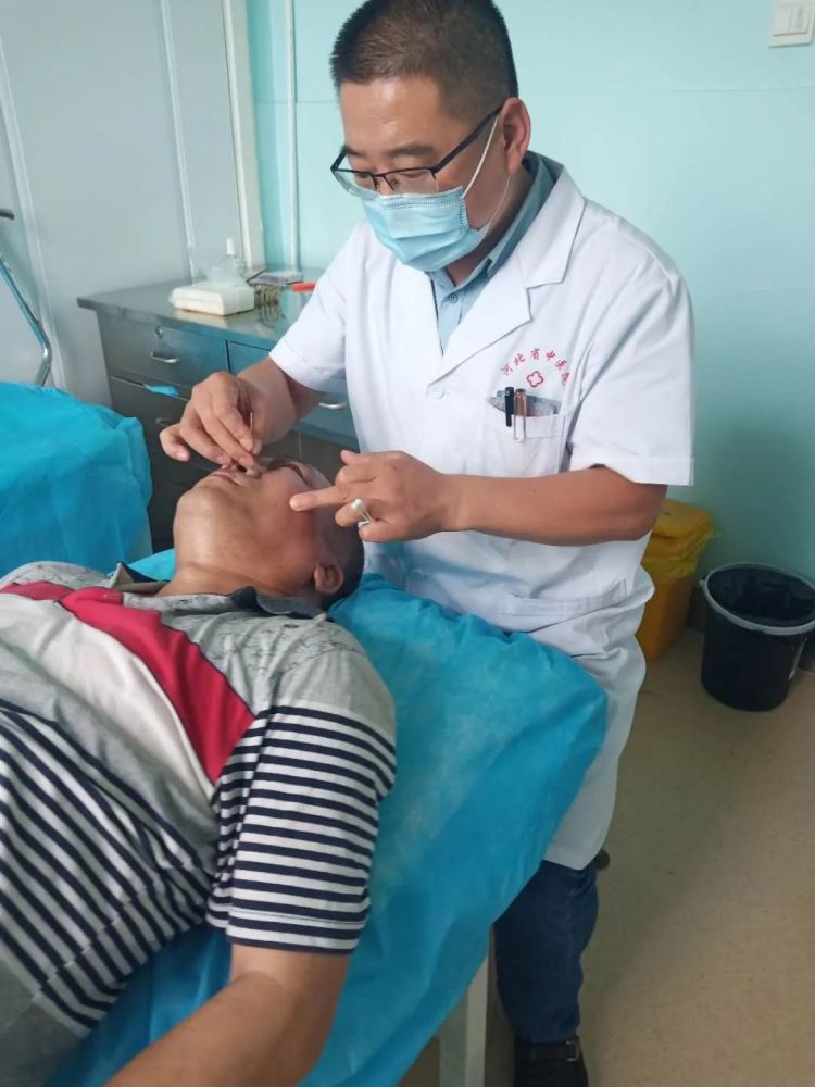 西院故事5 神针张 小传 来时蹲不下的她5分钟后运动自如 曙光健康网