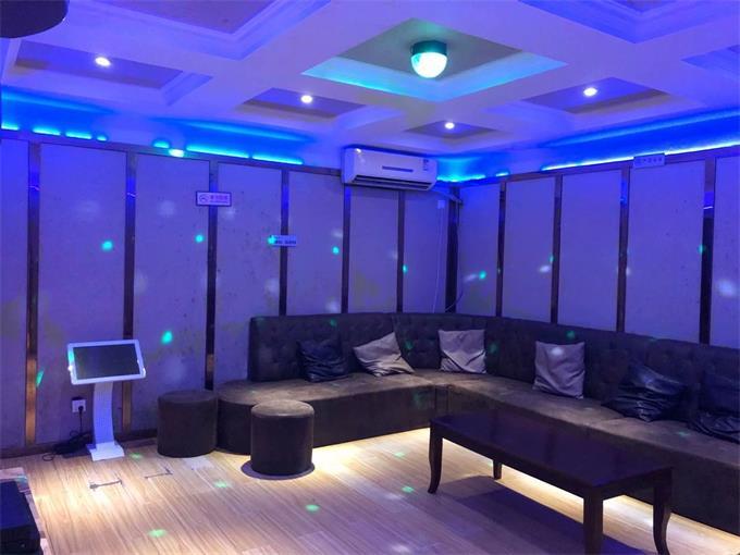 西峪水库|北京周末还宅家里？看看这在水库边上的农家院，出门十米就能钓鱼