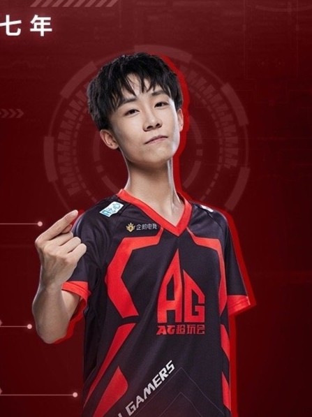 kpl麟羽直言"顺风看一诺,逆风看七年",水友:世冠ag有顺风?