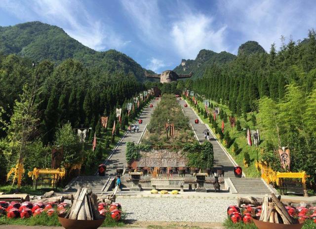 高山|因为风吹日晒的原因，高山是不是越来越低了？