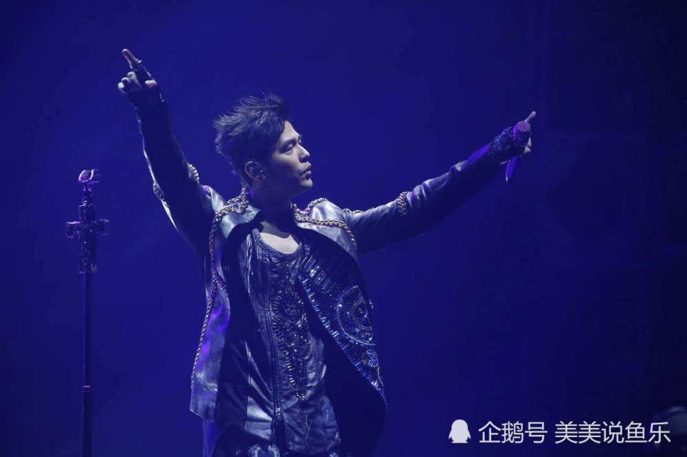 周杰伦|周杰伦十首悲情情歌，听完哪首歌最能打动你的心？