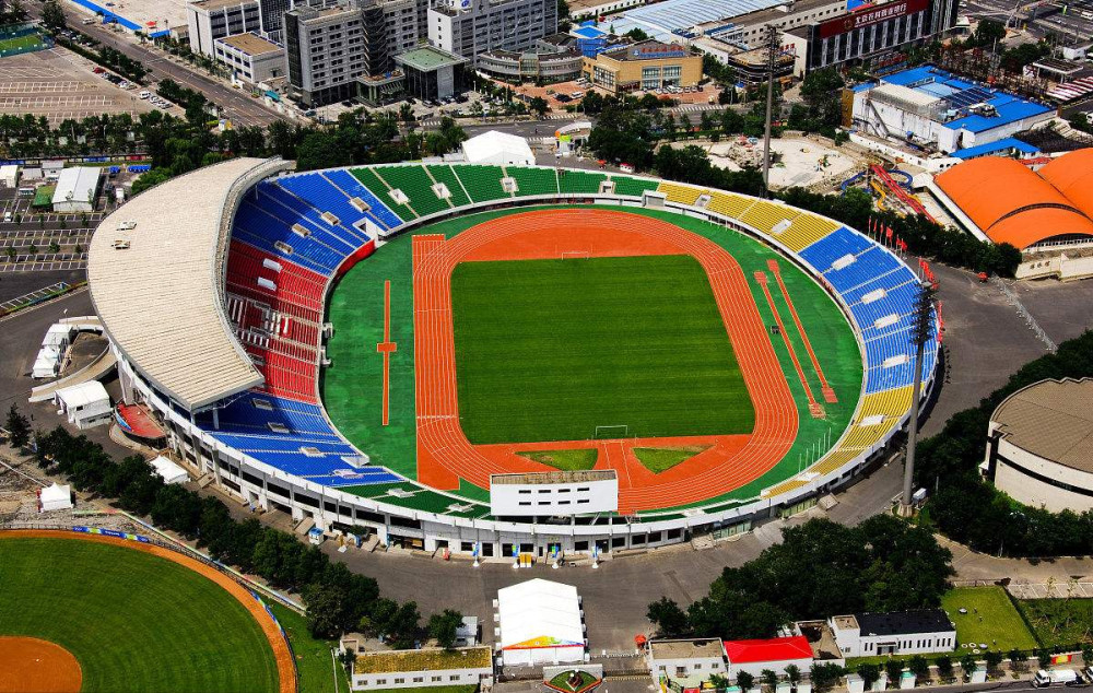 中超|北京体育场馆成生命“赛场” 工体商户：盼中超开赛，能多卖几件球衣