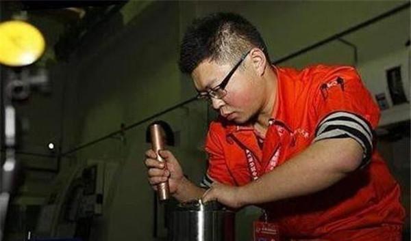 北京大学|9年过去了，放弃北大，选择技校的青海学霸，现状如何？
