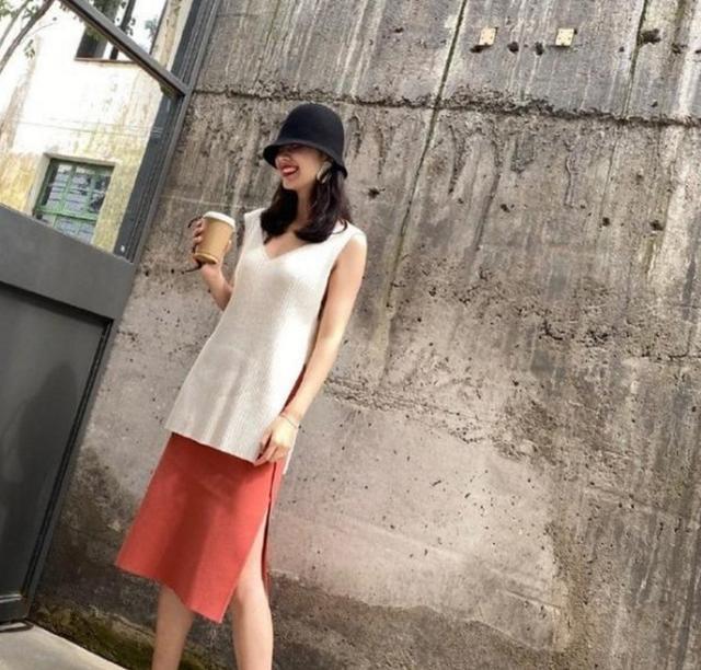 董花花|没怀孕？张大奕拍照晒腹肌，身材不输董花花，闪亮肚脐钉抢镜