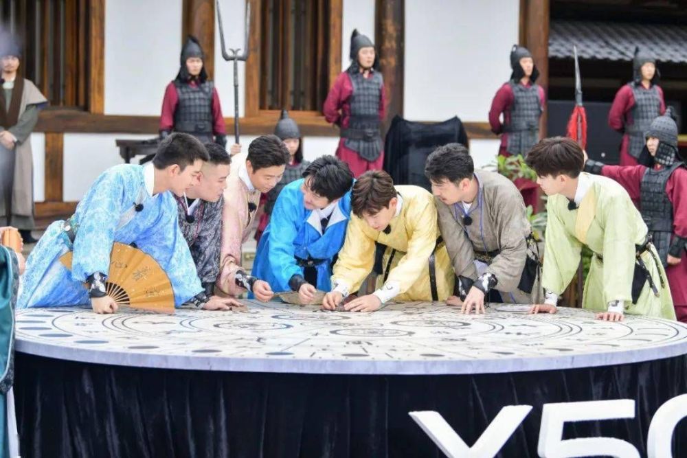 极限挑战|《极挑》收视破2.5，质量却一言难尽，不照顾飞行嘉宾口碑全面崩盘