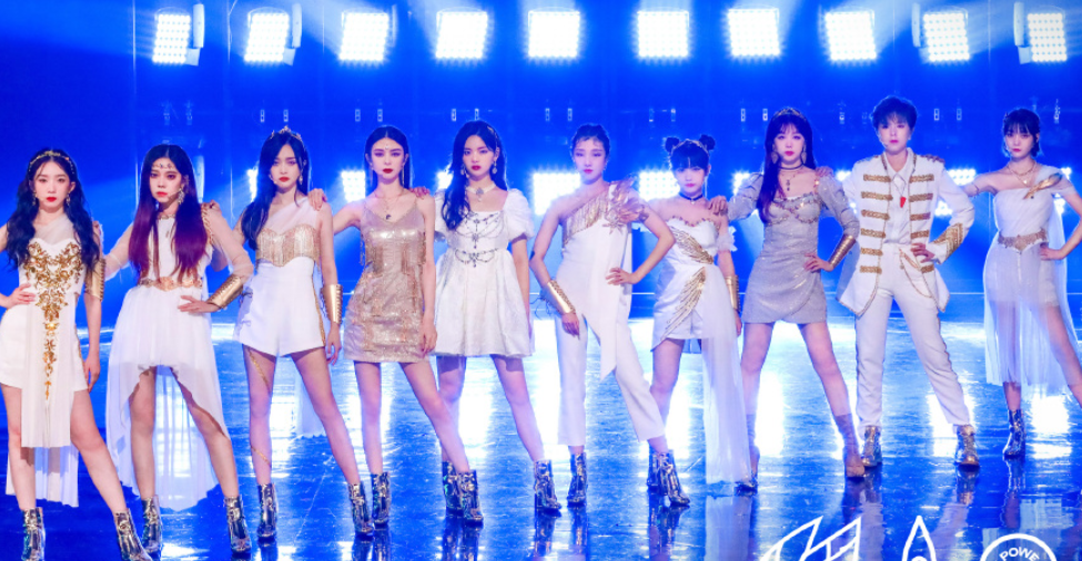 火箭少女101|火箭少女告别纪录预告，杨超越谈舞台反应，她的眼神是骗不了人的