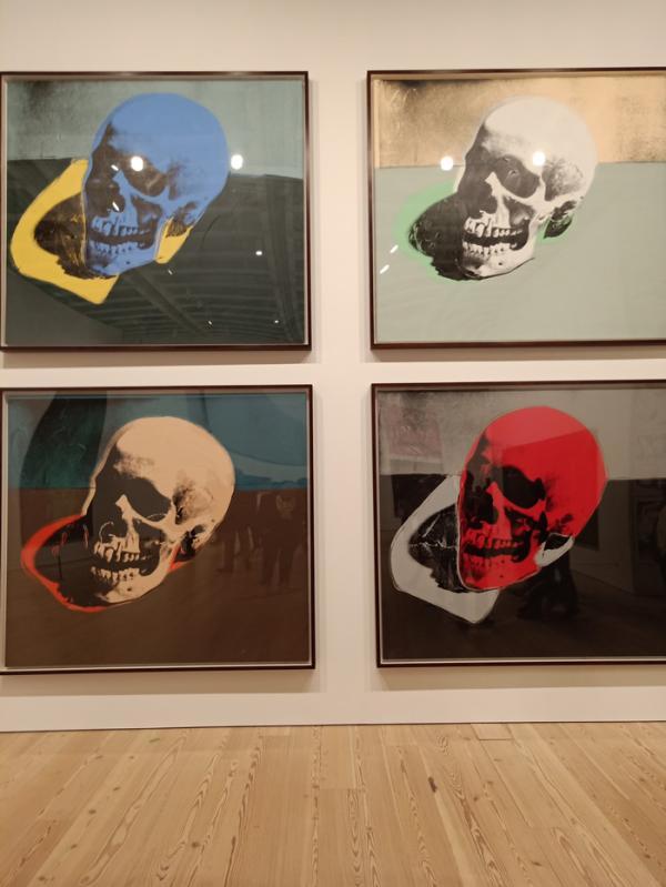 安迪·沃霍尔|安迪·沃霍尔与他的商业快餐艺术