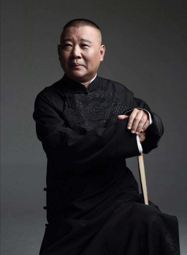 郭德纲|姜昆一手捧红的外国人大山，为何突然消失？郭德纲道出真相