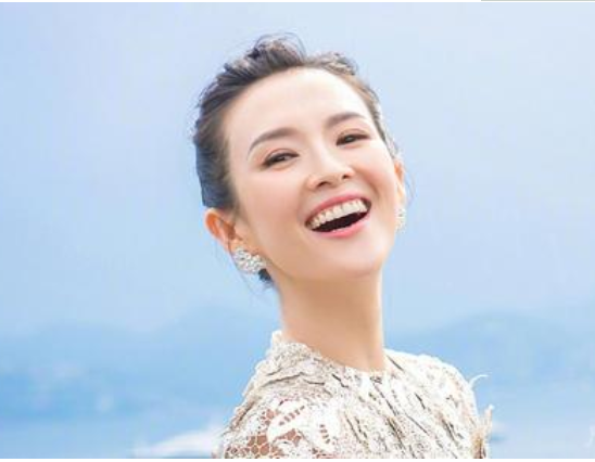 章子怡|童瑶和章子怡原来那么像，傻傻分不清楚