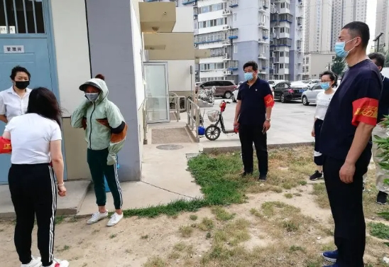 北京|下沉社区抗疫，家中断案……北京法官40天战“疫”记