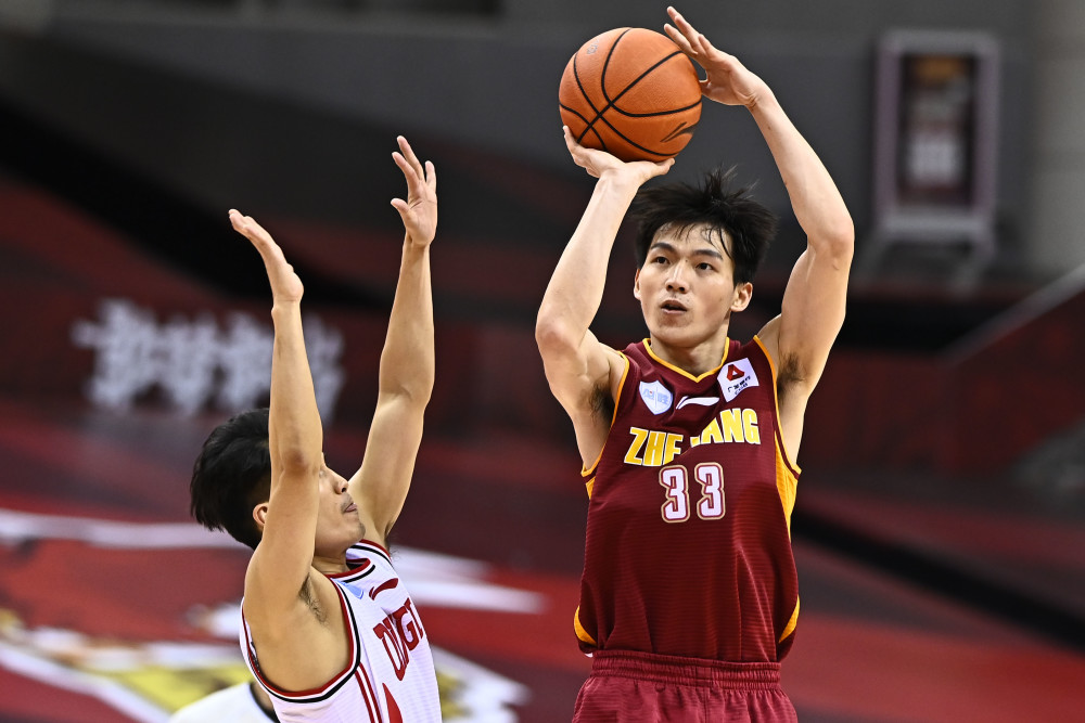 吴前专访不会改变自己适应外援要让外援适应我们