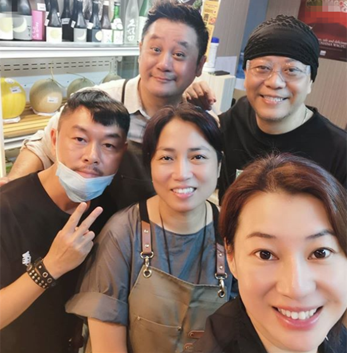 麦长青|51岁老戏骨转行开肉铺，欧阳震华到场支持，袁咏仪一星期光顾2次