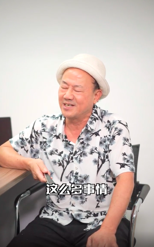 成龙|成龙骂吴绮莉？香港娱记曝其曾骂：正因吴绮莉这种娱乐圈败类才弄出这么多事