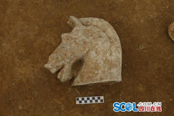 四川省文物考古研究院|四川彭山发现墓群大坟包墓地，或为古蜀后裔埋骨之地