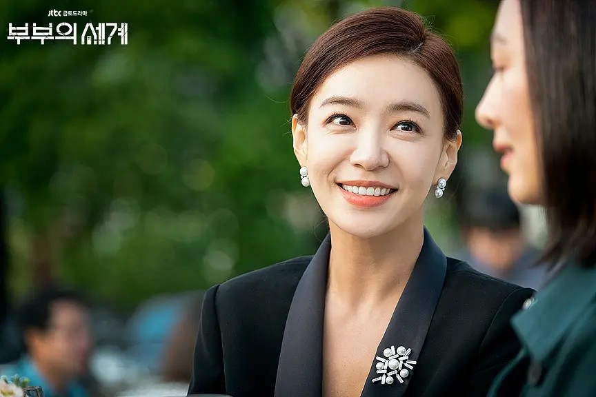 韩国_娱乐|上半年“最火”五部韩剧：你若一部都没看，那就太可惜了！