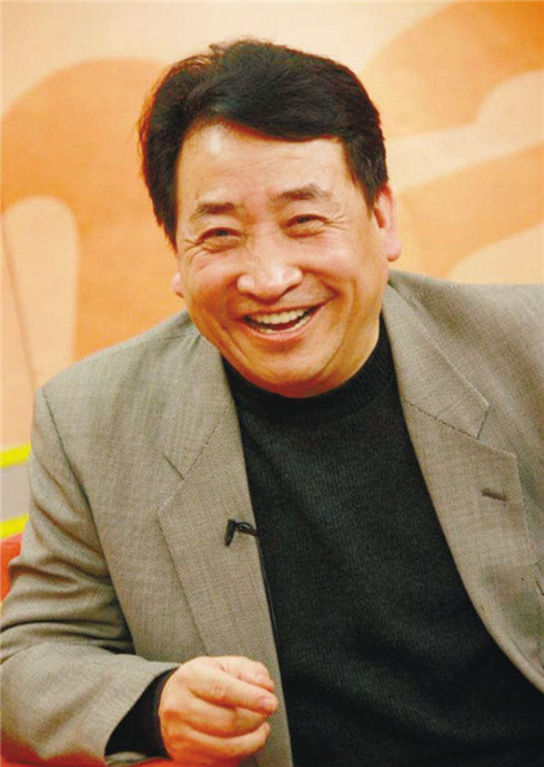 姜昆|古稀之年的姜昆，移动互联网新尝试让人唏嘘，廉颇真的老矣