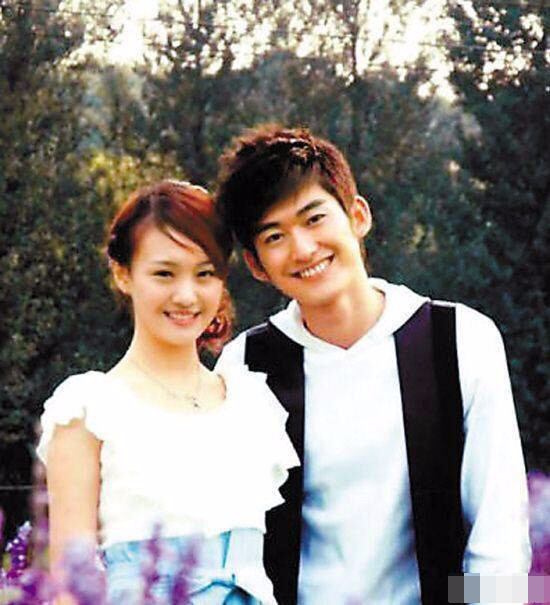 郑爽|郑爽发文表示自己想哭，不知道该去哪，语气委屈惹人心疼