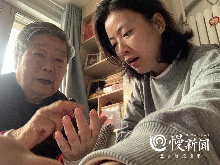 何漫清|漂亮老旦何漫清：丑小鸭变白天鹅 在观众掌声中热血沸腾