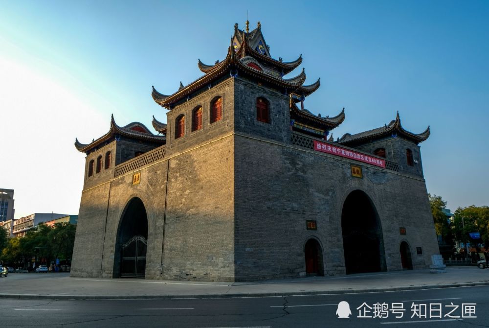 昔日的西夏王国首都!银川的6个旅游景点推荐!_腾讯新闻