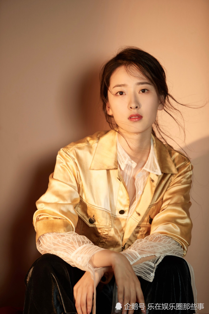 小娘惹玉珠扮演者何雨虹成名起点高追求做好演员