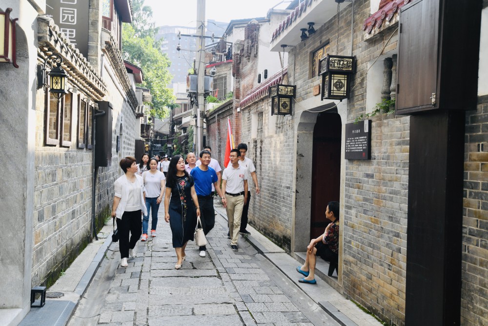 西园北里|无故事，不老街！长沙首条历史步道上开讲文物保护课