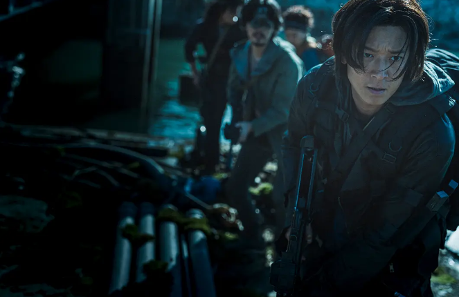 釜山行2|评分5.9，观众大喊退票，《釜山行2》不如前作，问题到底出在哪？