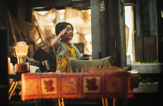 釜山行2|评分5.9，观众大喊退票，《釜山行2》不如前作，问题到底出在哪？