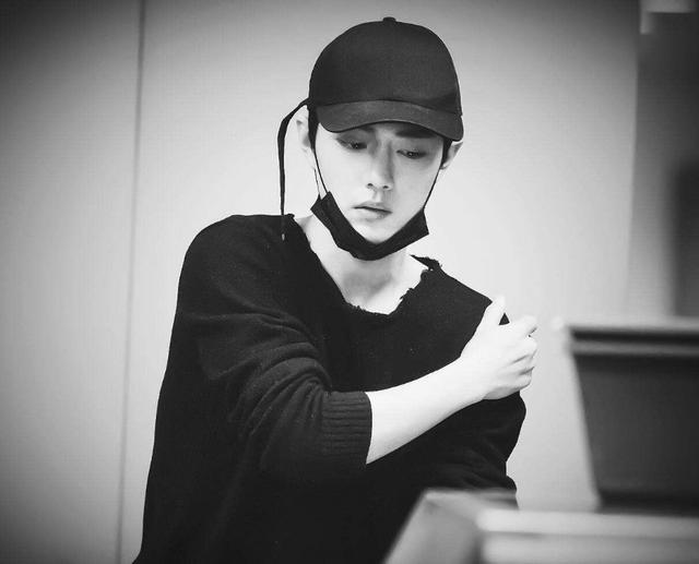 肖战|力挺肖战？知名编剧口吻前后不一，此前谩骂流量现在帮他们说话