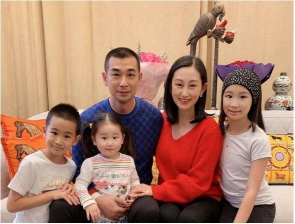 赵文卓|芳心纵火犯赵文卓：6任女友无缝衔接，梅艳芳，蒋勤勤只是他生命中的过客